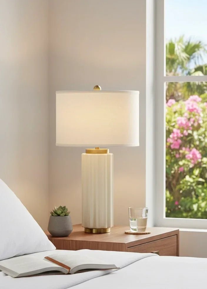 Cavetto Ceramic Table Lamp